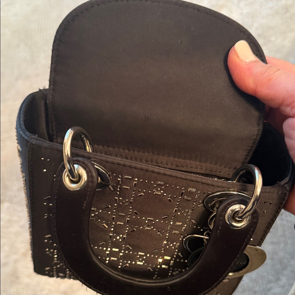 Black Handbag with Silver Sparkling Accents - Picture 11 of 13